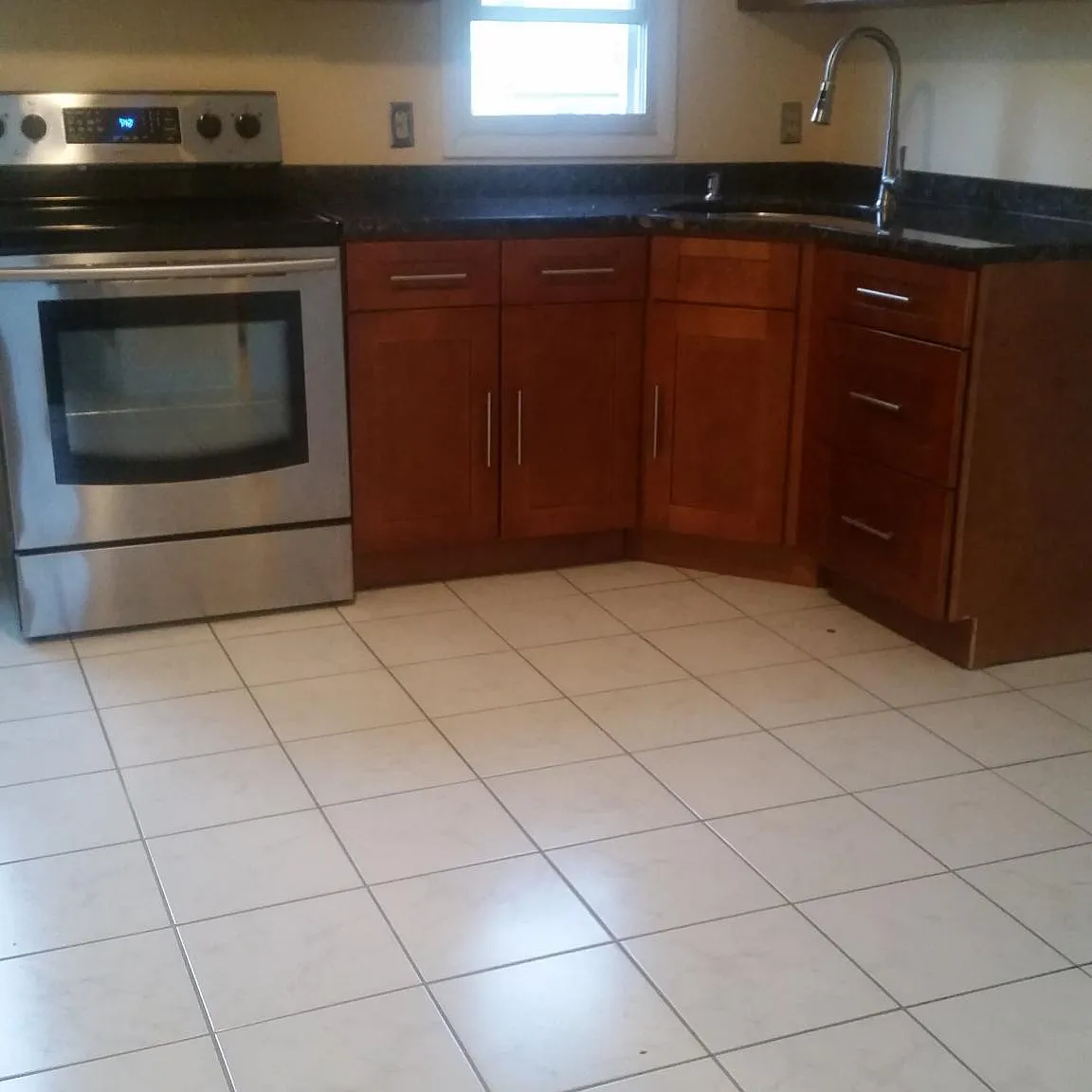 1 bed, 750 sqft, $1,600 — Photo 1