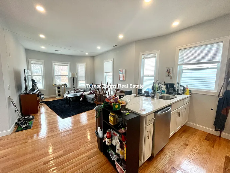 126 Cross St #5F — Photo 10