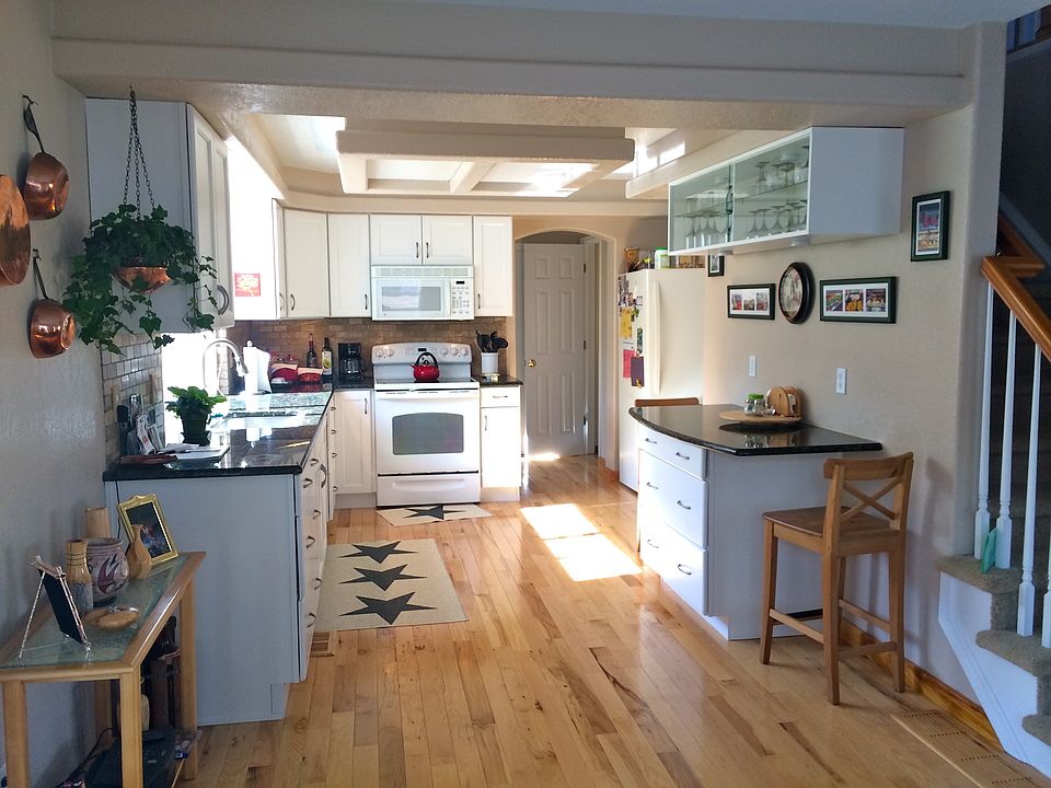 2nd image of 10030 Cedaridge Way