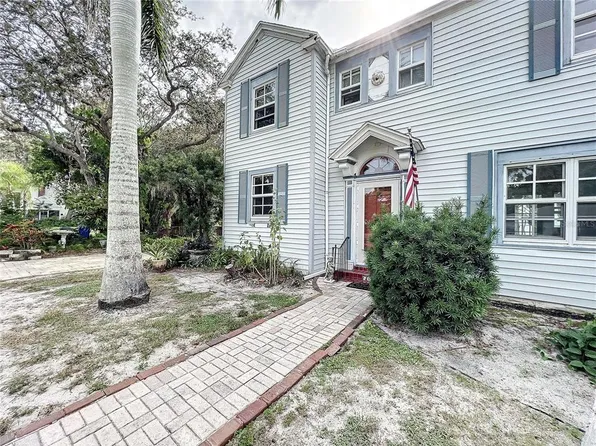 7612 Westmoreland Dr, Sarasota, FL 34243