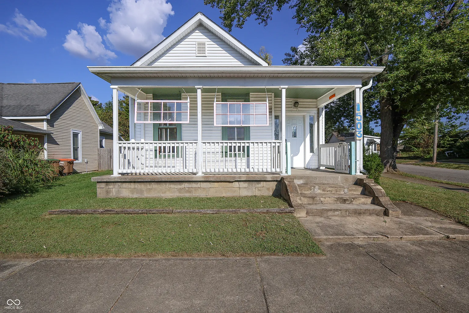 1503 Franklin St photo 1