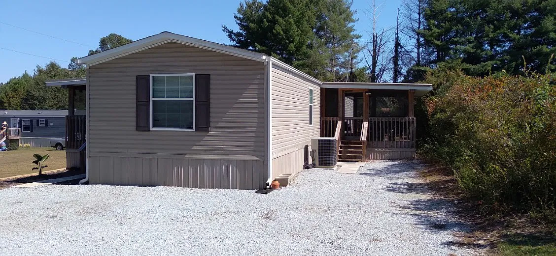 226 Norman Rd — Photo 4