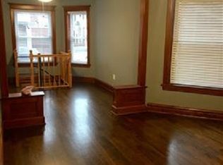 2506 W Augusta Blvd APT 1, Chicago, IL 60622