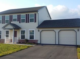16 Verna Dr, Halifax, PA 17032