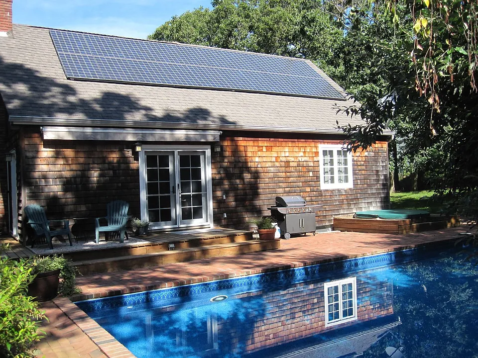 18 Ely Brook Rd