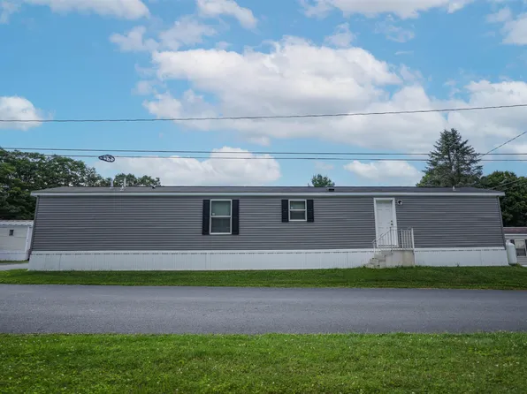 4 4th Street #40, Northfield, VT 05663