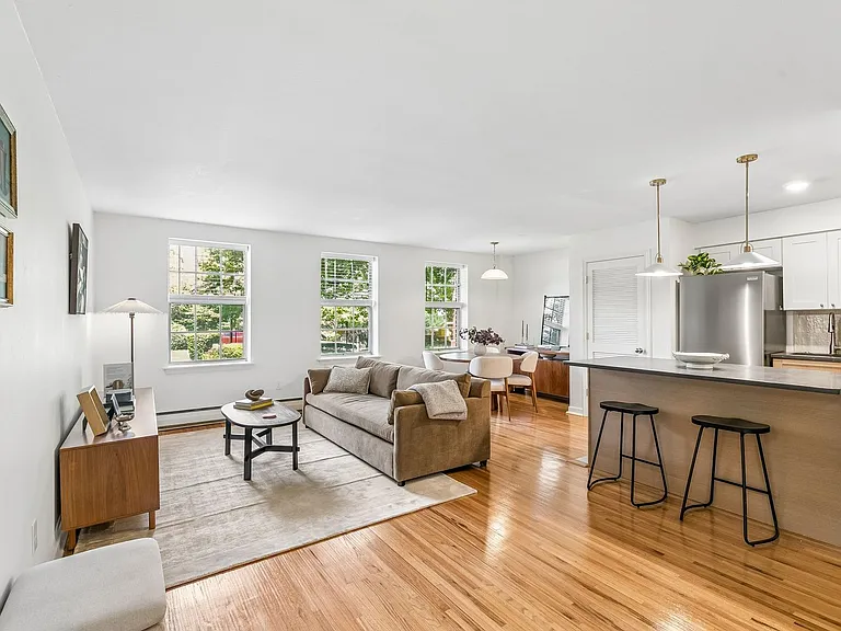 101 Mill Creek — Photo 47