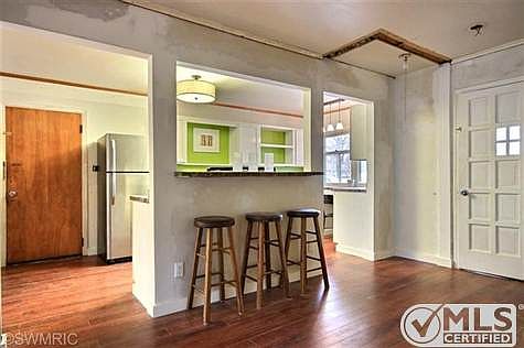 5th image of 133 Laurel Dr