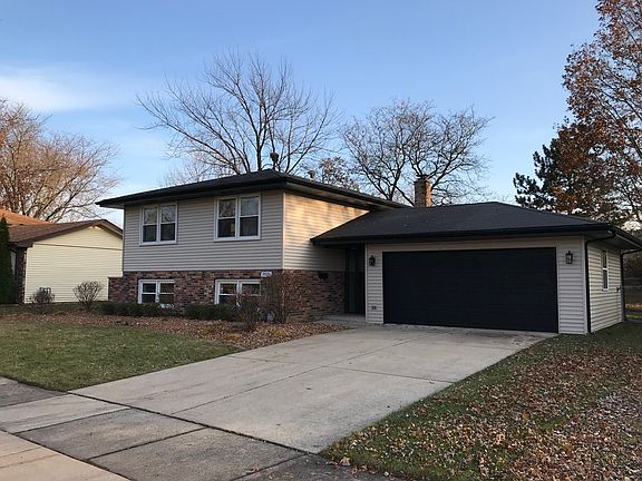 2nd image of 9935 Avenida Del Norte St