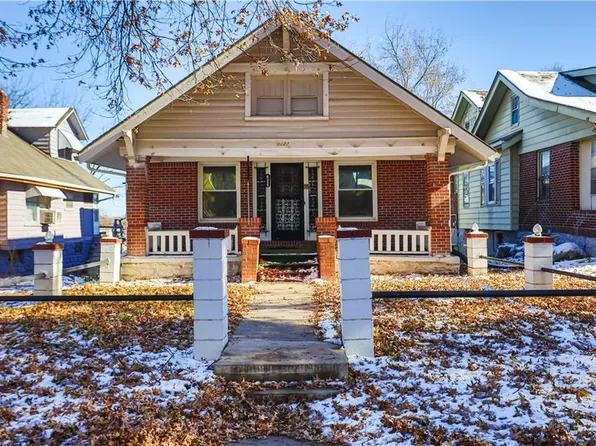 4327 Benton Blvd, Kansas City, MO 64130