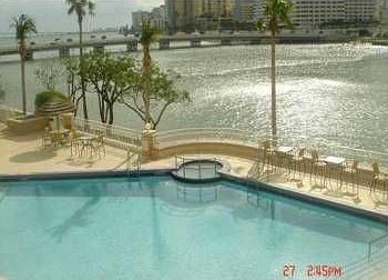 2nd image of 701 Brickell Key Bl #811