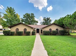 7344 Laurie Dr, Fort Worth, TX 76112