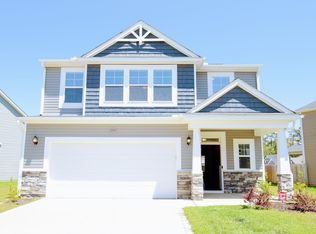 1737 Stackhouse Dr, Fayetteville, NC 28314