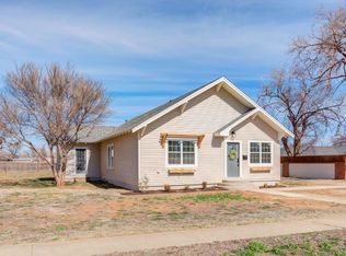 1306 W 7th St, Plainview, TX 79072