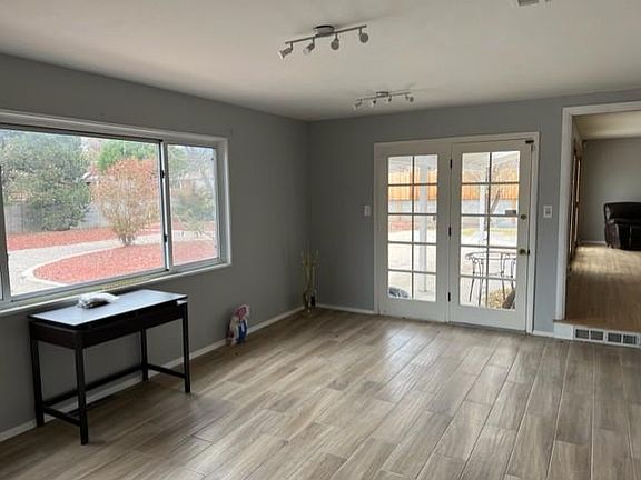4th image of 6509 Rogers Ave NE