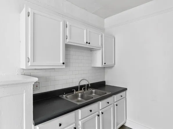 Stratford, 1000-1010 18th St S #1000-11, Birmingham, AL 35205