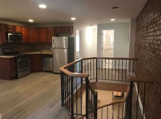 455 Van Buren St #1F, Brooklyn, NY 11221
