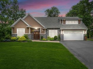 2521 Rocky Lake Dr, Waverley, NS B2R1S5