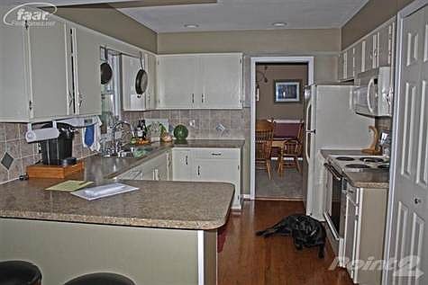 5th image of 525 Ashwood Dr