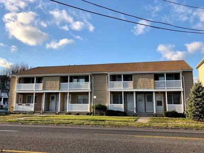 313 W Brigantine Ave APT 4, Brigantine, NJ, 08203