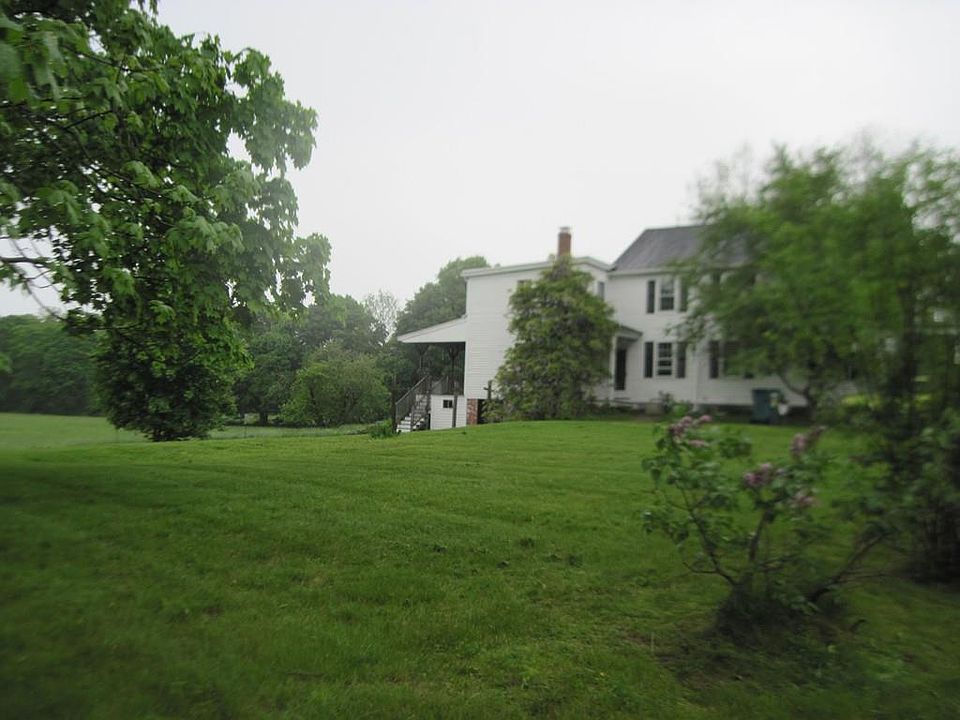2nd image of 8 Bedford Rd