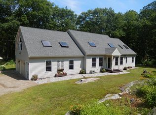 27 Moose Rocks Rd, Kennebunkport, ME 04046