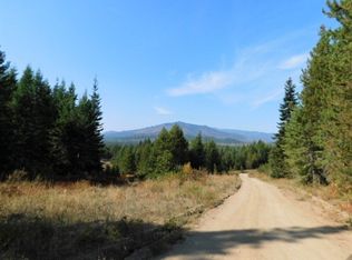 565 Roberts Dr, Newport, WA 99156