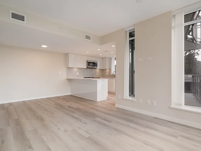 1182 Westwood St — Photo 20