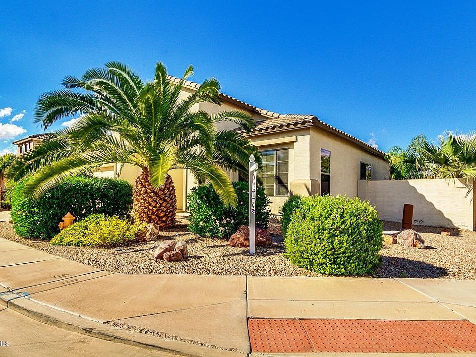 2nd image of 41820 W Capistrano Dr
