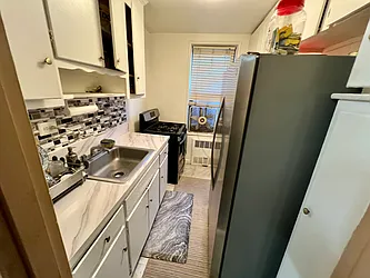 33-44 Junction Boulevard, #4R