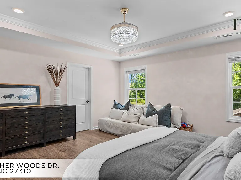 4660 Thatcher Woods Dr — Photo 9