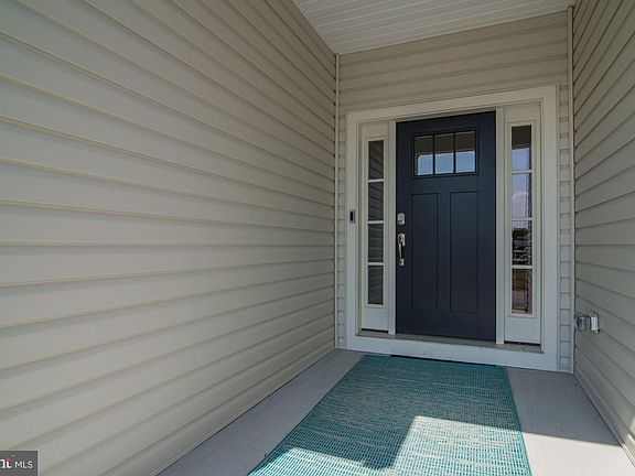 2nd image of 33018 Daytona Ln