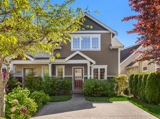 1314 Pollys Ln, Bainbridge Is, WA 98110