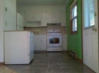 12 Bittersweet Ln APT C, Bristol, CT 06010