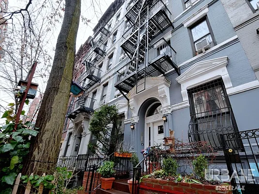 Rented by Urbane Brokerage | media 16