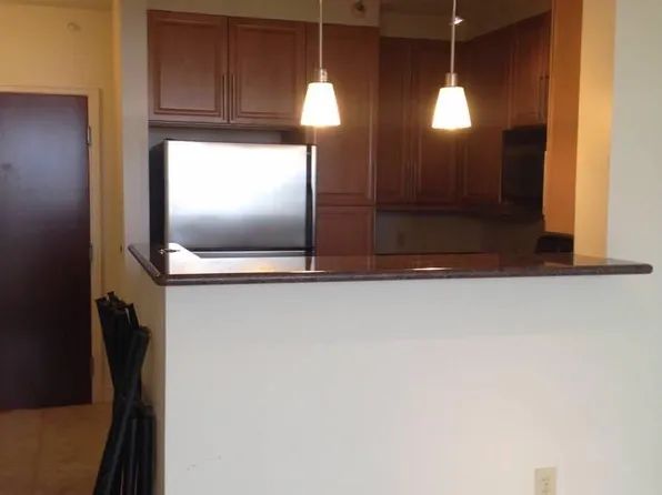 11760 Sunrise Valley Dr APT 608, Reston, VA 20191