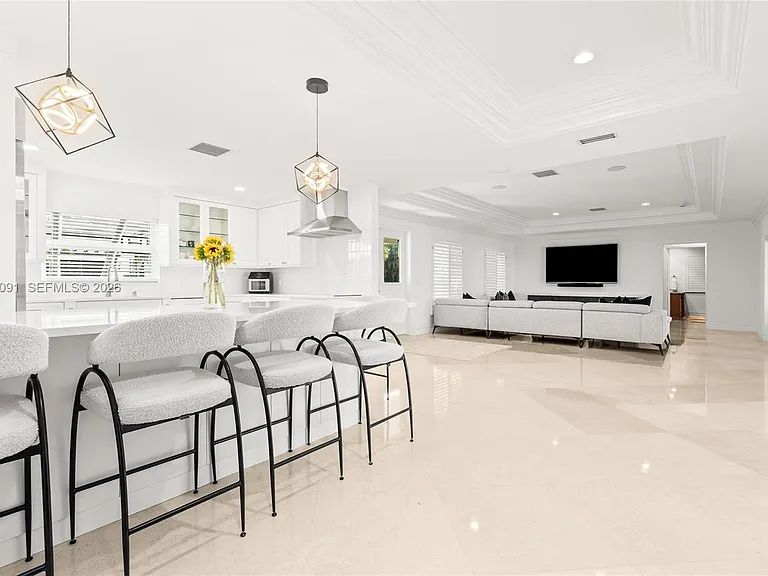 18 Eleuthera Dr — Photo 29