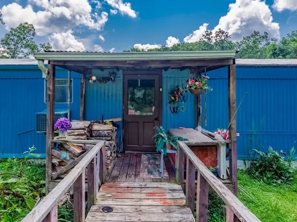 136 Holly Rd, Spring City, TN 37381