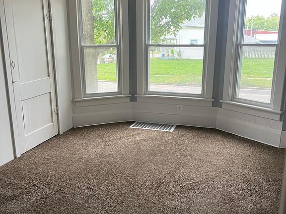 5th image of 617 Holmes Ave #2