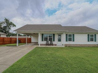 801 Redwood Dr, Paragould, AR 72450