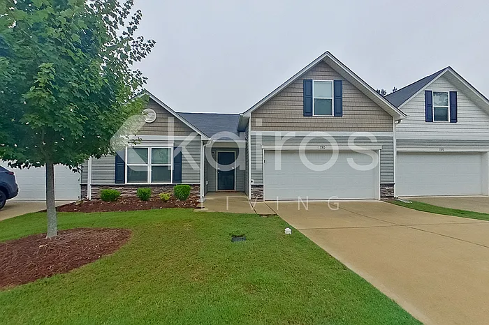 1190 Amberlight Cir — Photo 1