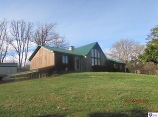 333 Spring Meadow Dr, Radcliff, KY 40160