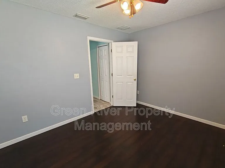 4371 Johns Cemetery Rd — Photo 23