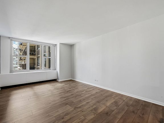 2nd image of 400 E Randolph St APT 1812