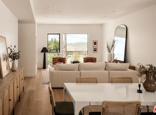 766 N Hyperion Ave, Los Angeles, CA 90029