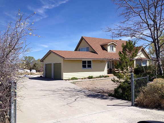 10235 Blackhawk Drive, Reno,