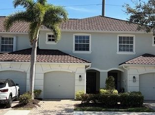 8649 Athena Ct, Lehigh Acres, FL 33971
