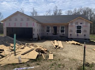 103 Collinwood Dr, Tullahoma, TN 37388