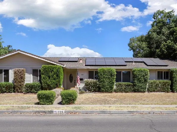 729 E Robinhood Dr, Stockton, CA 95207