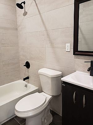 5th image of 796 McDonald Ave #2E